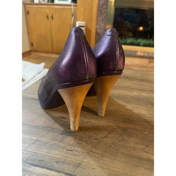MARNI Purple Metallic Wood Heel Peep Toe Pumps - Picture 5 of 6